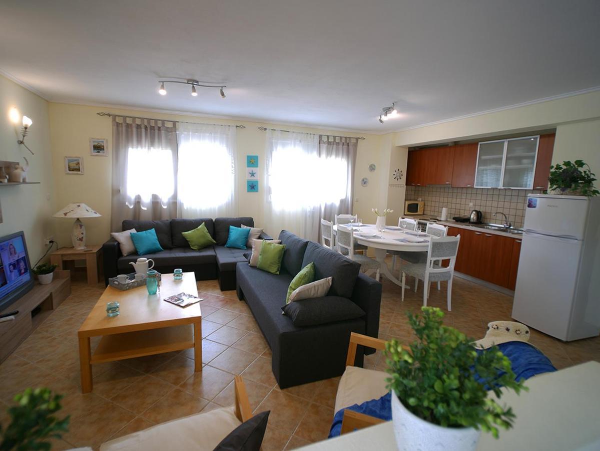 Villa Verde 200 Meters From The Beach Nea Iraklitsa Dış mekan fotoğraf